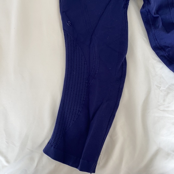 Lululemon Seamless Capris - Picture 3 of 3